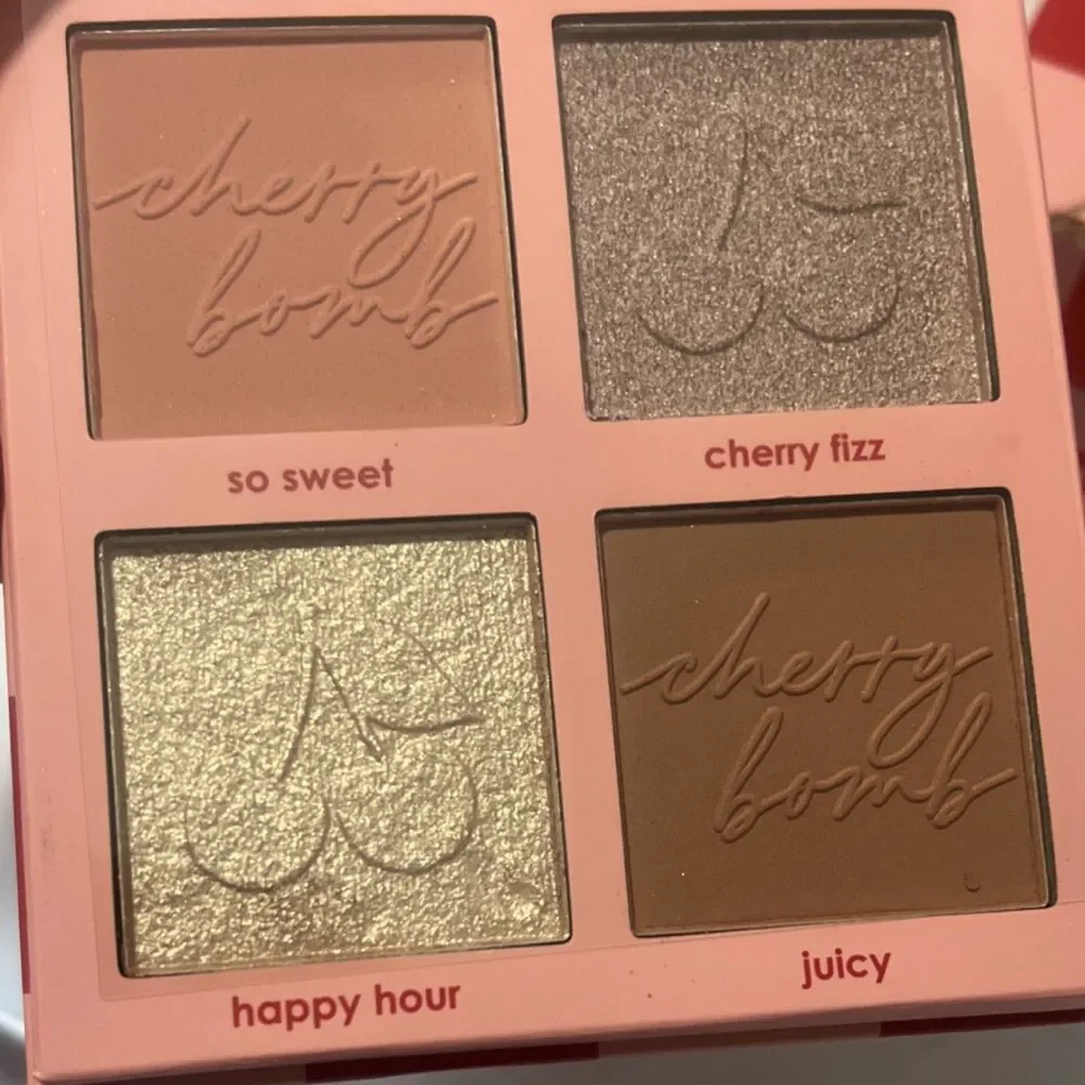 Ciaté London Cherry Bomb Blush Highlighter Palette So Sweet Cherry Fizz Juicy
